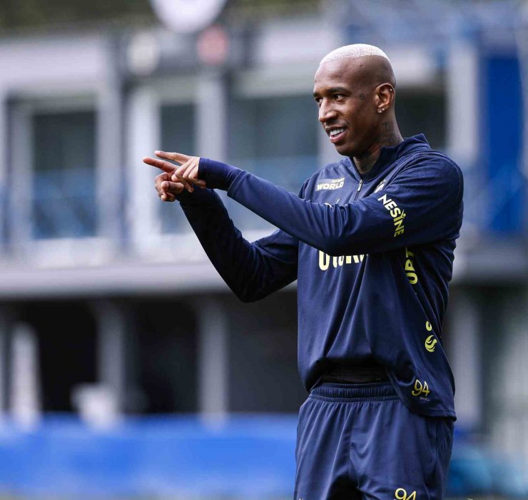 FENERBAHÇE’DE, SİVASSPOR MAÇI HAZIRLIKLARI DEVAM ETTİ