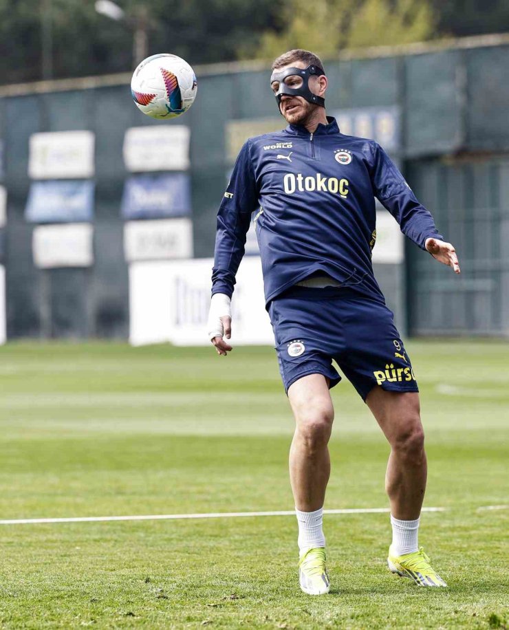 FENERBAHÇE’DE, SİVASSPOR MAÇI HAZIRLIKLARI DEVAM ETTİ