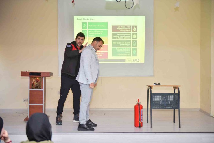 ESENYURT BELEDİYESİ’NDEN 900 ÖĞRENCİYE AFET BİLİNCİ EĞİTİMİ