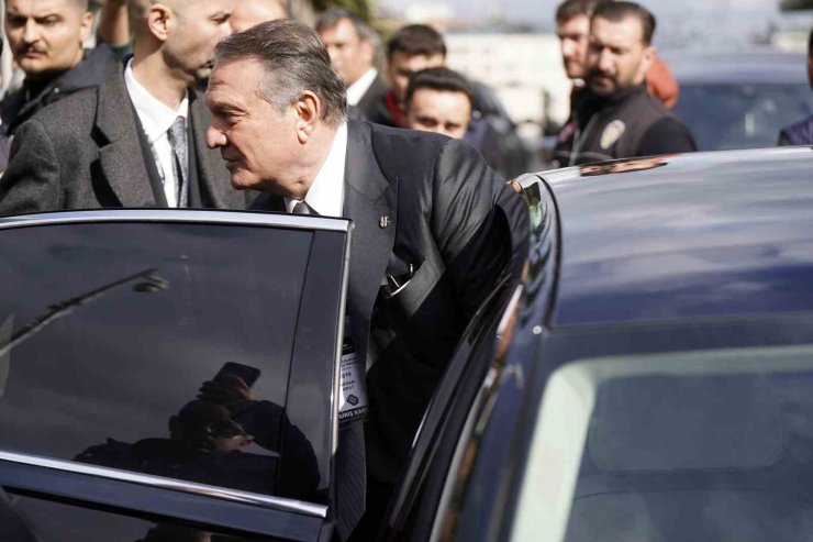 HASAN ARAT: "TEVFİK YAMANTÜRK DERHAL İSTİFA ETMELİDİR"