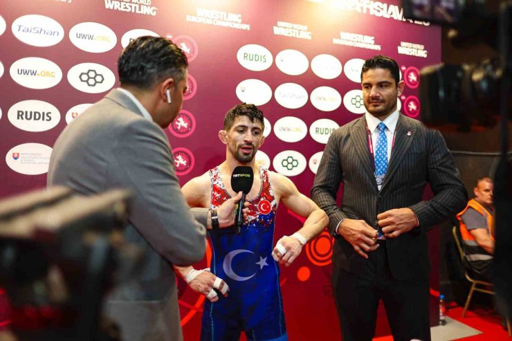 KEREM KAMAL, AVRUPA ŞAMPİYONU