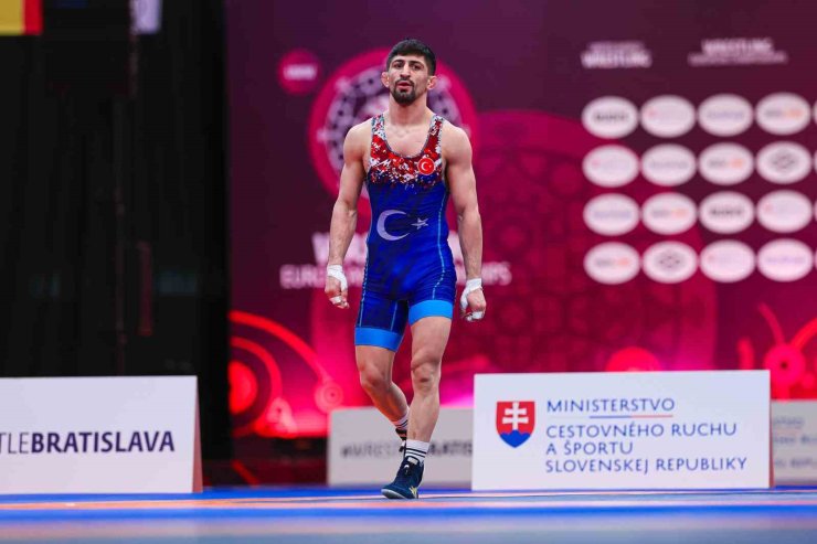 KEREM KAMAL, AVRUPA ŞAMPİYONU