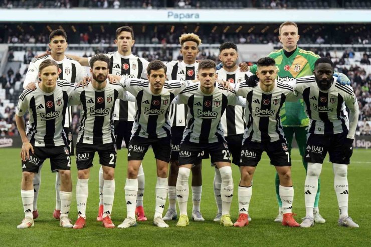 SOLSKJAER’DEN KADRODA 3 DEĞİŞİKLİK