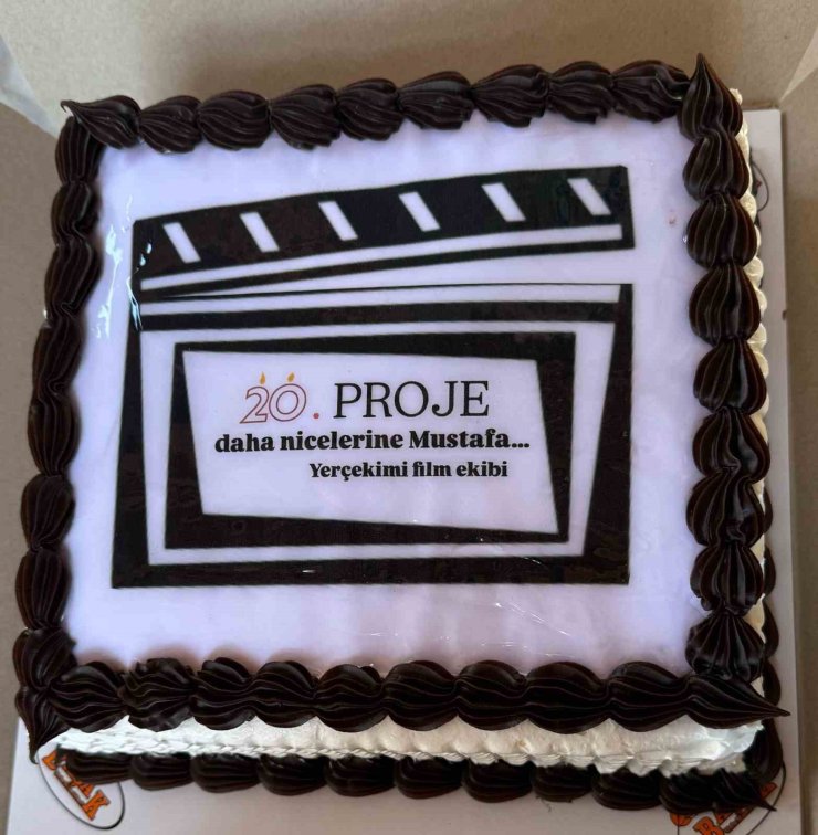 GENÇ YETENEK MUSTAFA KONAK’IN 20. PROJESİNDE SÜRPRİZ