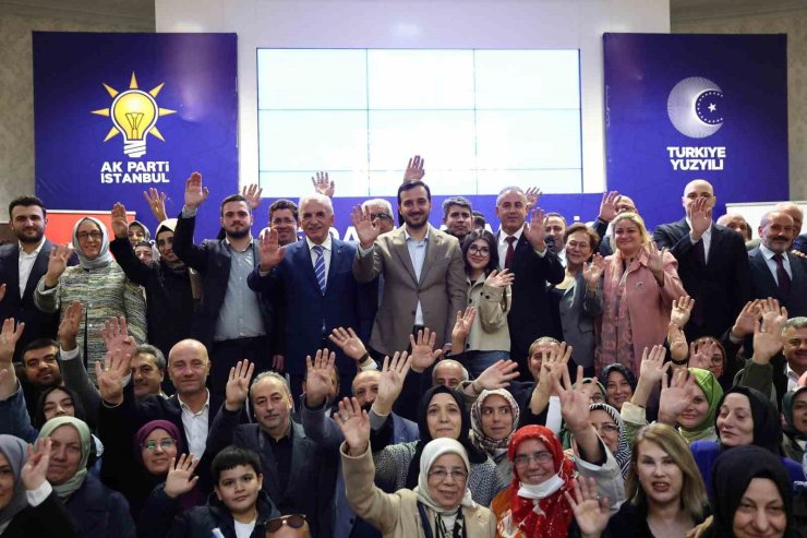AK PARTİ İSTANBUL SAHAYA İNİYOR