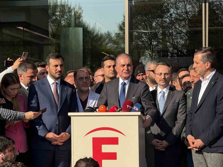 AK PARTİ SÖZCÜSÜ ÖMER ÇELİK, SIRRI SÜREYYA ÖNDER’İ HASTANEDE ZİYARET ETTİ