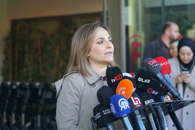 DEM PARTİ SÖZCÜSÜ AYŞEGÜL DOĞAN, "HENÜZ AMELİYAT TAMAMLANMADI"