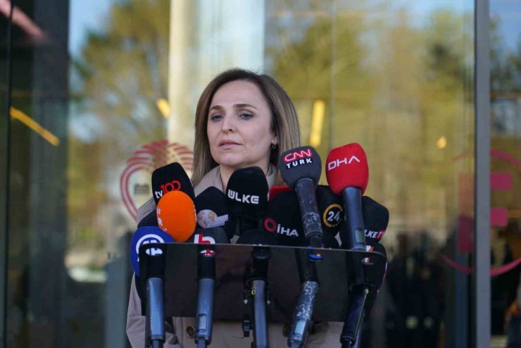 DEM PARTİ SÖZCÜSÜ AYŞEGÜL DOĞAN, "HENÜZ AMELİYAT TAMAMLANMADI"