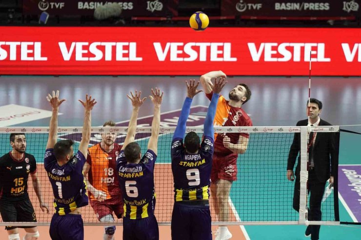 EFELER LİGİ’NDE İKİNCİ FİNALİST GALATASARAY