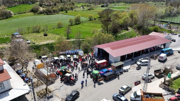 SİLİVRİ’DE TABAN GÜBRESİ DAĞITIM TÖRENİ DÜZENLENDİ