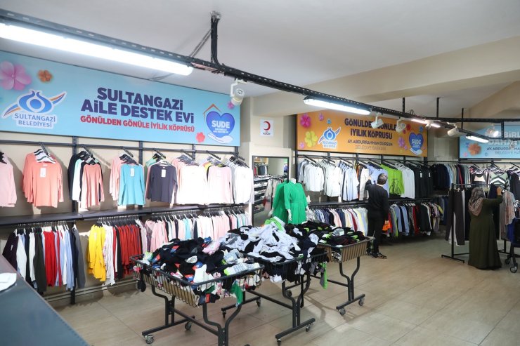 SULTANGAZİ’DE İHTİYAÇ SAHİBİ AİLELERE DESTEK