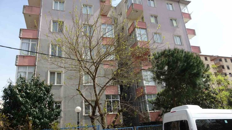 PENDİK’TE ESKİ KOCA DEHŞETİ: ÖZBEK KADIN EVİNDE ESKİ EŞİ TARAFINDAN BIÇAKLANARAK ÖLDÜRÜLDÜ