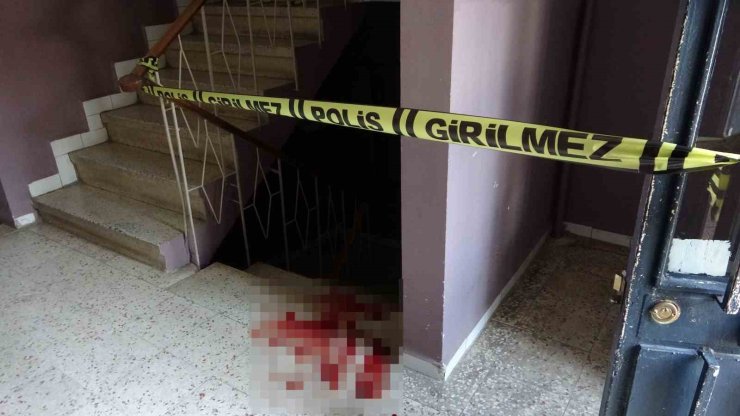 PENDİK’TE ESKİ KOCA DEHŞETİ: ÖZBEK KADIN EVİNDE ESKİ EŞİ TARAFINDAN BIÇAKLANARAK ÖLDÜRÜLDÜ