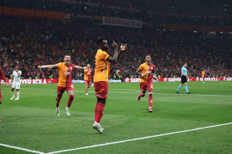 TRENDYOL SÜPER LİG: GALATASARAY: 2 - BODRUM FK: 0 (MAÇ SONUCU)