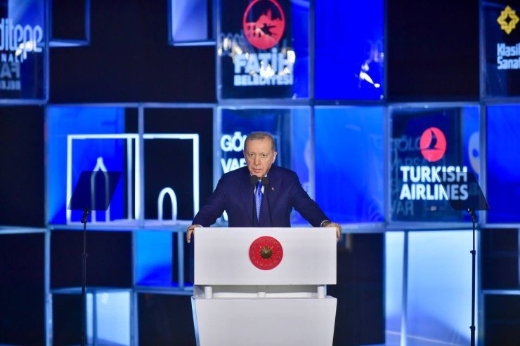 3. ULUSLARARASI YEDİTEPE BİNEALİ SANATSEVERLERLE BULUŞTU