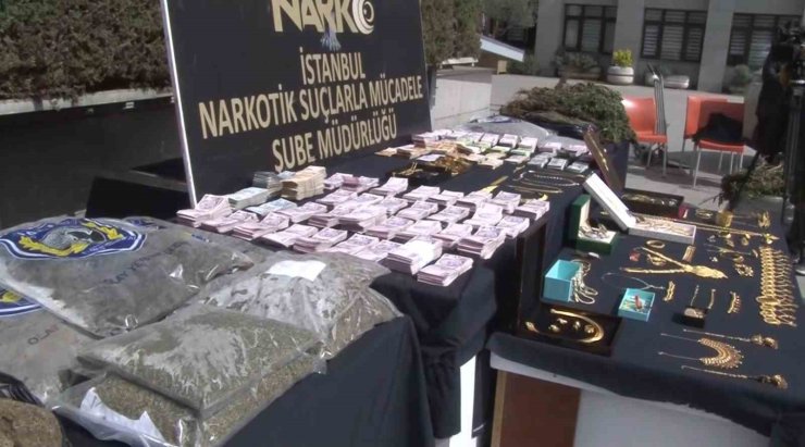 "ORKİNOS - BULUT OPERASYONU’NDA GÖZALTINA ALINAN 240 ŞÜPHELİ ADLİYEYE SEVK EDİLDİ