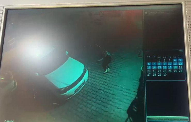 ESENYURT’TA GENÇ KIZ 4’ÜNCÜ KATTAN DÜŞTÜ: O ANLAR KAMERADA