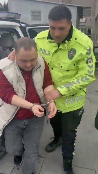 DOWN SENDROMLU GENCİN HAYALİ GERÇEK OLDU: POLİS ÜNİFORMASI GİYİP DENETİM YAPTI