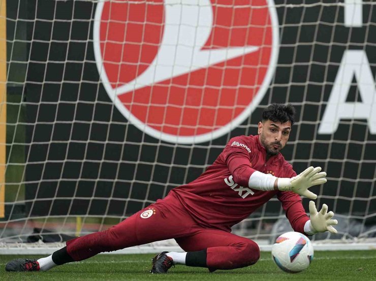 GALATASARAY, KONYASPOR MAÇI HAZIRLIKLARINA ARA VERMEDEN BAŞLADI