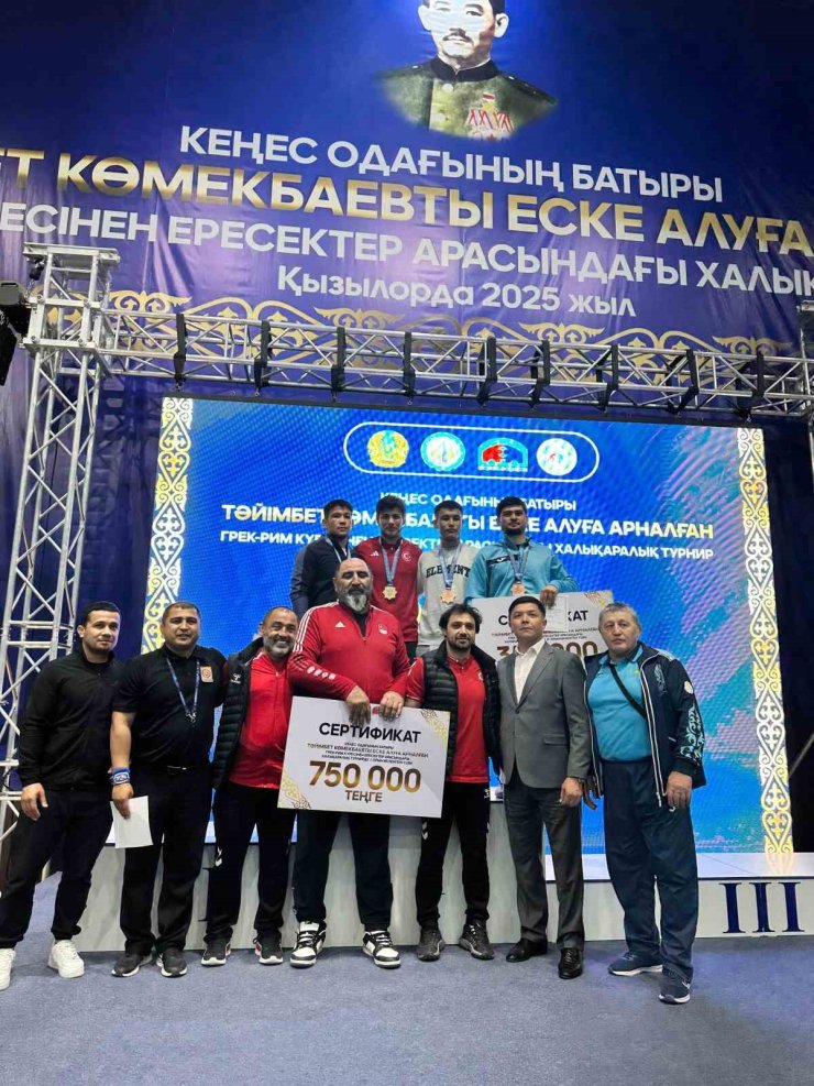 GREKOROMEN GÜREŞ MİLLİ TAKIMI, KAZAKİSTAN’DAN 5 MADALYA İLE DÖNDÜ