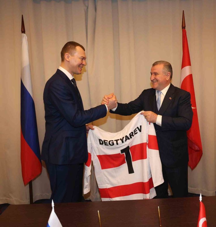 BAKAN BAK, RUSYA’DA MEVKİDAŞI DEGTYAREV İLE GÖRÜŞTÜ