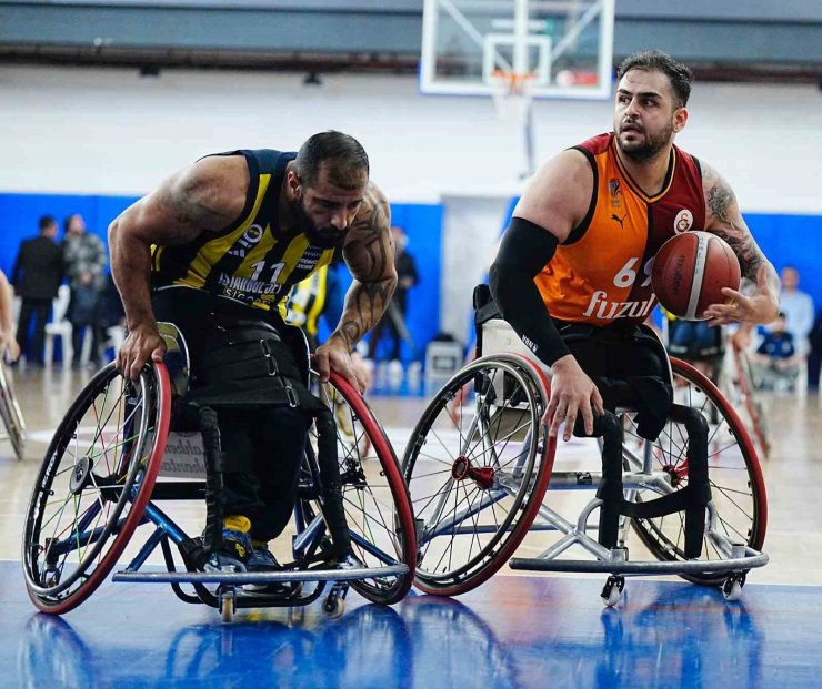 TEKERLEKLİ SANDALYE BASKETBOL SÜPER LİGİ’NDE ŞAMPİYON GALATASARAY