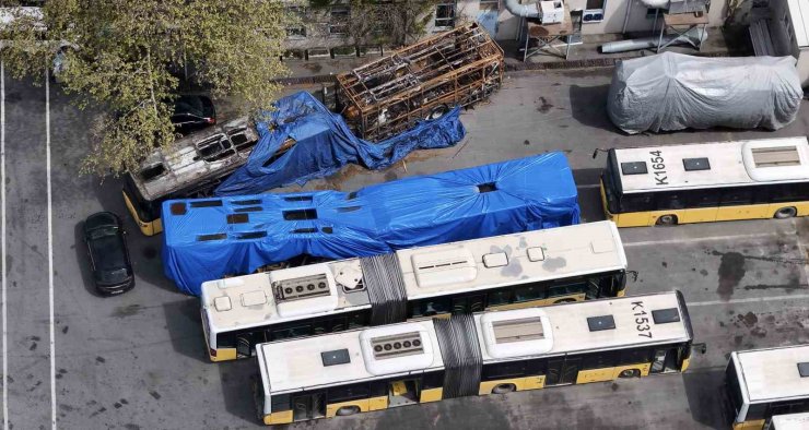 İETT GARAJLARI OTOBÜS MEZARLIĞINA DÖNÜŞTÜ, YANAN OTOBÜSLER HAVADAN GÖRÜNTÜLENDİ