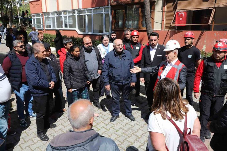 BÜYÜKÇEKMECE’DE DEPREM İÇİN TEYAKKUZA GEÇİLDİ