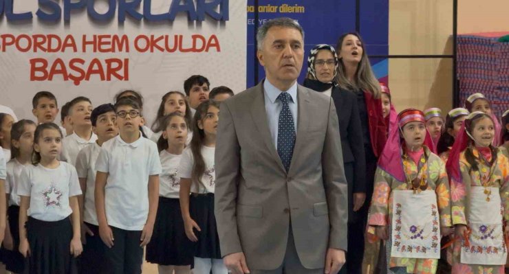 SULTANBEYLİ’DE 23 NİSAN COŞKUSU