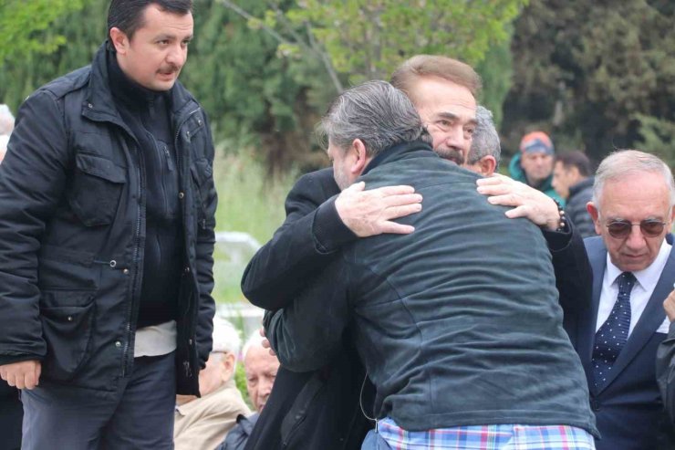 TRABZONSPOR ONURSAL BAŞKANI MEHMET ALİ YILMAZ, KABRİ BAŞINDA ANILDI