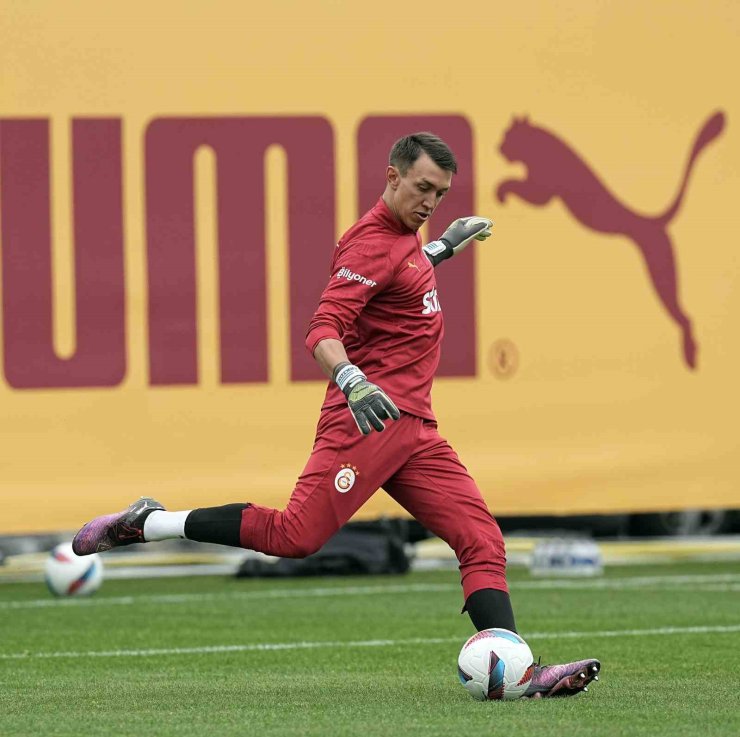 GALATASARAY, EYÜPSPOR MAÇI HAZIRLIKLARINA DEVAM ETTİ