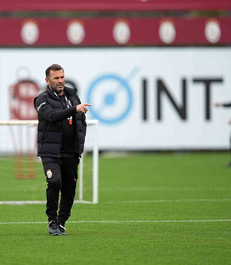 GALATASARAY, EYÜPSPOR MAÇI HAZIRLIKLARINA DEVAM ETTİ