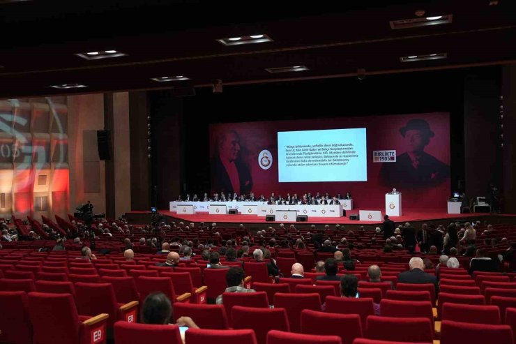 GALATASARAY’DA 1 HAZİRAN 2025 - 31 MAYIS 2026 DÖNEMİ BÜTÇESİ KABUL EDİLDİ