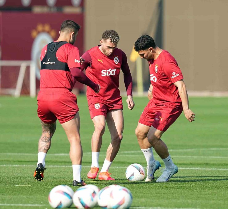 GALATASARAY, EYÜPSPOR MAÇI HAZIRLIKLARINI TAMAMLADI