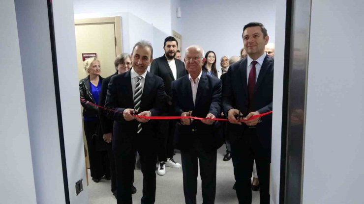 KANSER TEDAVİSİNDE ’YENİ NESİL RADYOTERAPİ’ DÖNEMİ BAŞLADI