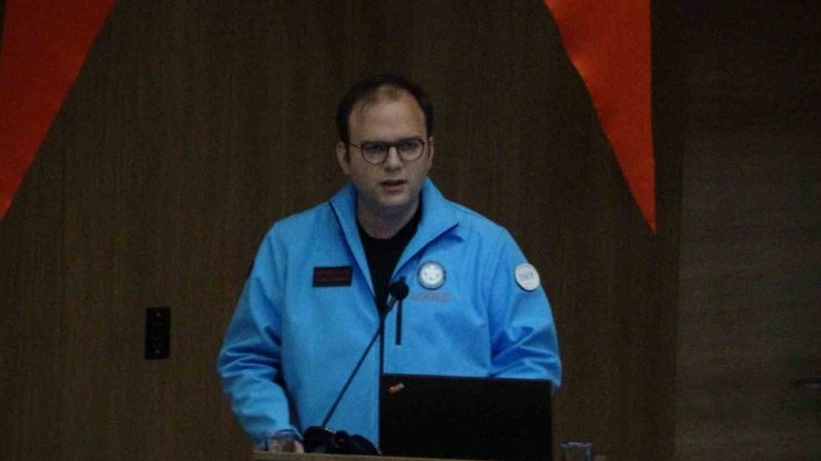 İSTANBUL’DA 8 İLÇEDE EŞ ZAMANLI DEPREM TATBİKATI GERÇEKLEŞTİRİLDİ