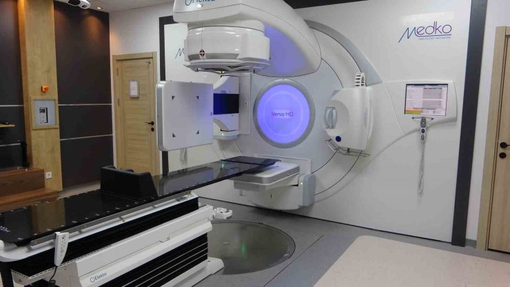 KANSER TEDAVİSİNDE ’YENİ NESİL RADYOTERAPİ’ DÖNEMİ BAŞLADI