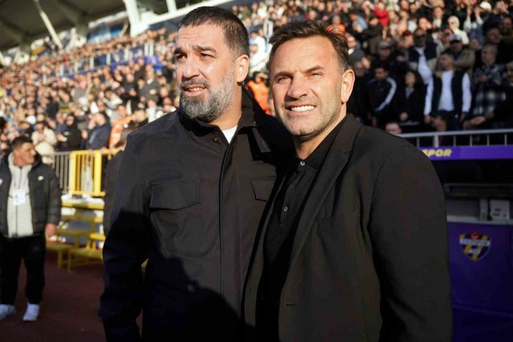 TRENDYOL SÜPER LİG: EYÜPSPOR: 0 - GALATASARAY: 0 (MAÇ DEVAM EDİYOR)