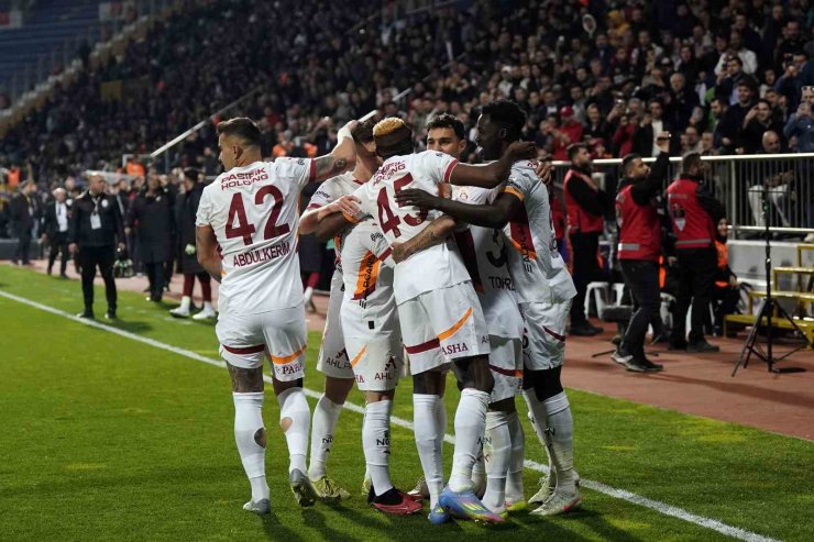 TRENDYOL SÜPER LİG: EYÜPSPOR: 1 - GALATASARAY: 5 (MAÇ SONUCU)