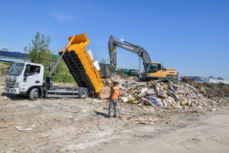 ESENYURT’TA SÜRDÜRÜLEBİLİR BİR ÇEVRE İÇİN SEFERBERLİK