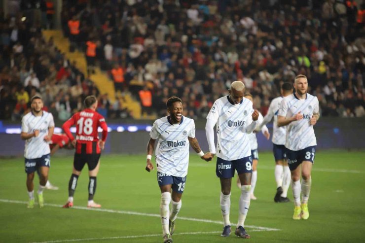 SÜPER LİG’İN 33. HAFTASINDA 38 GOL ATILDI