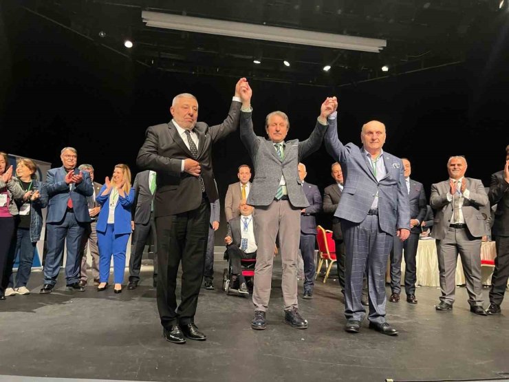 KARADENİZ TÜM SİVİL TOPLUM KURULUŞLARI KONFEDERASYONU’NDA ŞATIROĞLU DÖNEMİ BAŞLADI