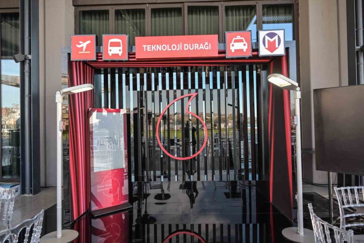 VODAFONE BUSİNESS, TECH CONNECT’TE GELECEĞİN TEKNOLOJİ ÇÖZÜMLERİNİ TANITTI