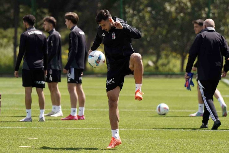 BEŞİKTAŞ, FENERBAHÇE MAÇI HAZIRLIKLARINI SÜRDÜRDÜ