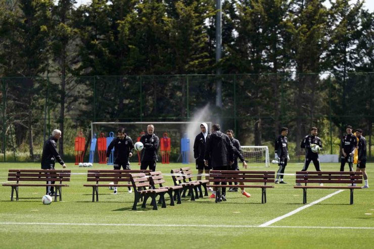 BEŞİKTAŞ, FENERBAHÇE MAÇI HAZIRLIKLARINI SÜRDÜRDÜ