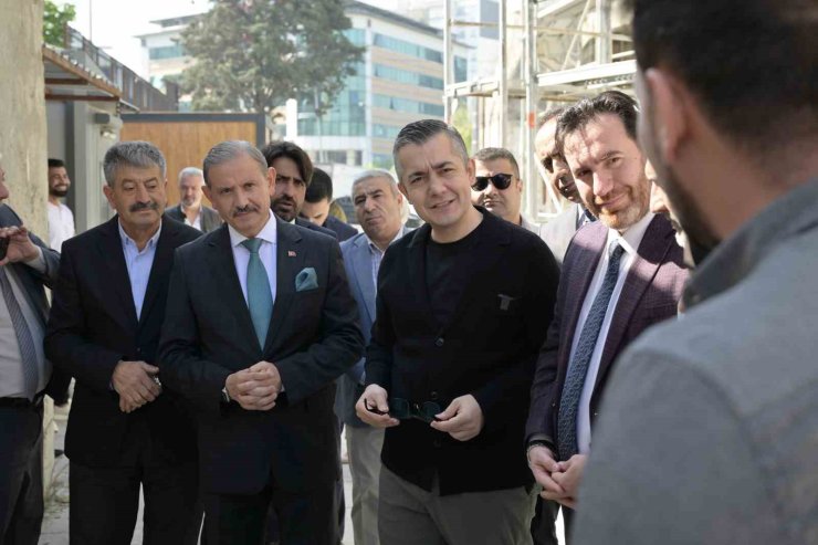 YILDIZ CAMİİ, YIL SONUNDA İBADETE AÇILIYOR