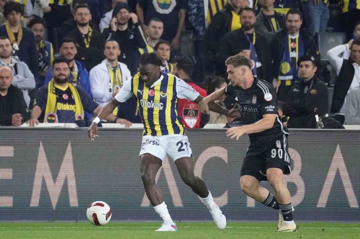 FENERBAHÇE’DE, BEŞİKTAŞ DERBİLERİNİN DENEYİMLİLERİ İRFAN CAN VE BRİGHT OSAYİ-SAMUEL