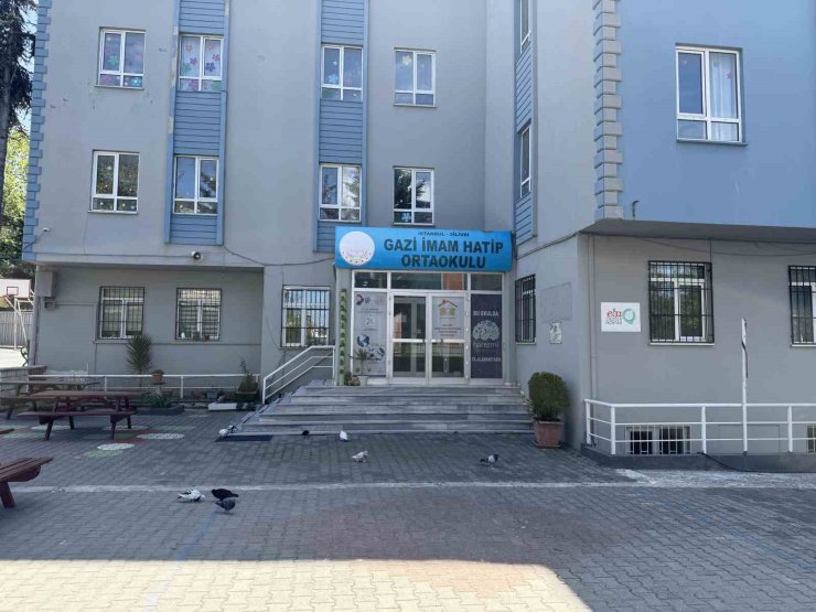 SİLİVRİ’DE DEPREMDE HASAR ALAN GAZİ İMAM HATİP ORTAOKULU’NA TAHLİYE KARARI