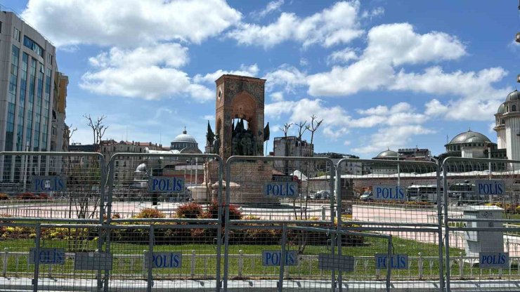 TAKSİM’DE 1 MAYIS NEDENİYLE GÜVENLİK ÖNLEMİ ALINDI