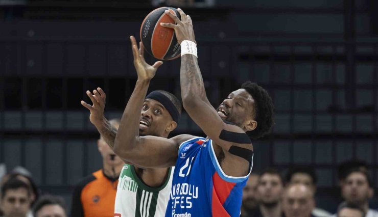 THY EUROLEAGUE: A. EFES: 77 - PANATHİANAİKOS: 81
